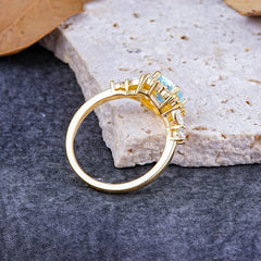 Luxury 4-Prong Round Cut Aquamarine Engagement Ring