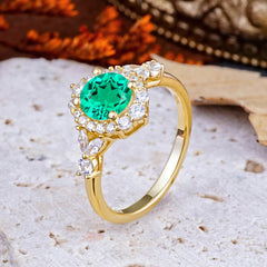 Luxury 4-Prong Round Cut Emerald Engagement Ring