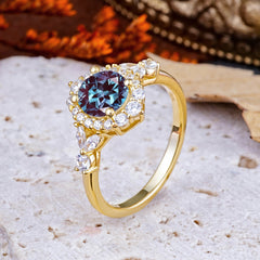 Luxury 4-Prong Round Cut Alexandrite Engagement Ring