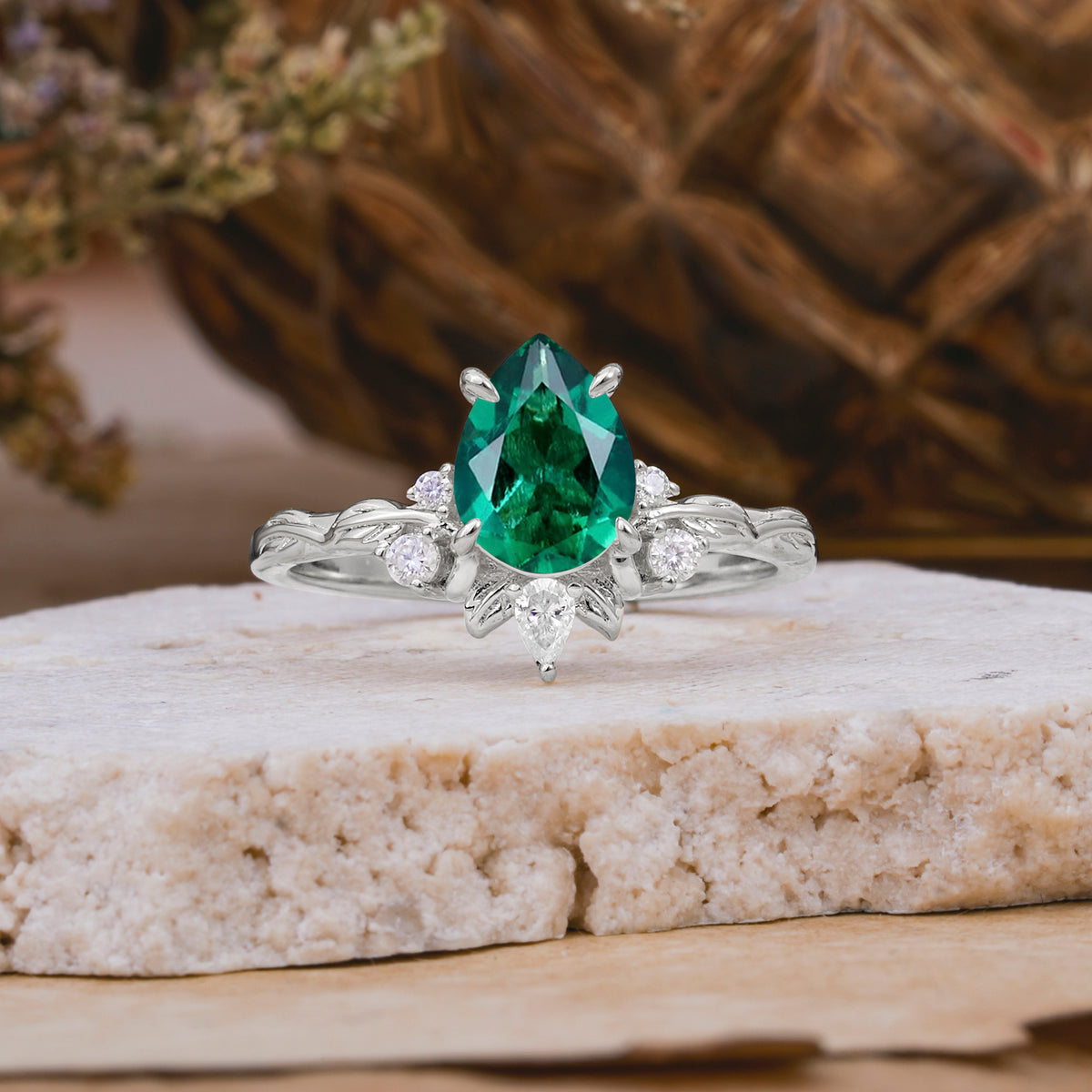 SR16996 Emerald Ring - Additional view