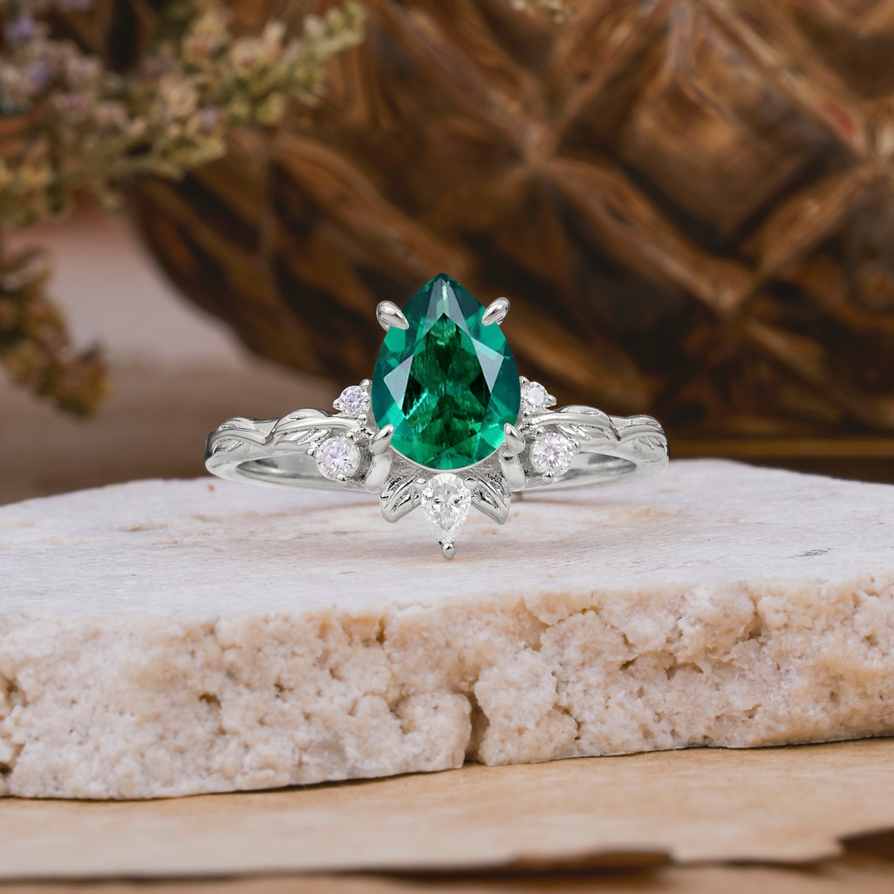 SR16996 Emerald Ring - Additional view