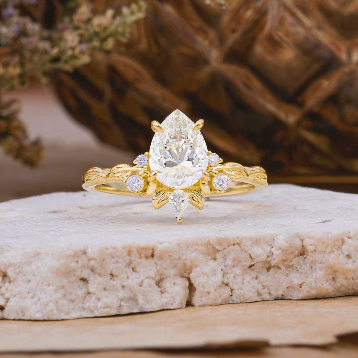 SR16996 Moissanite Ring - Yellow-Gold