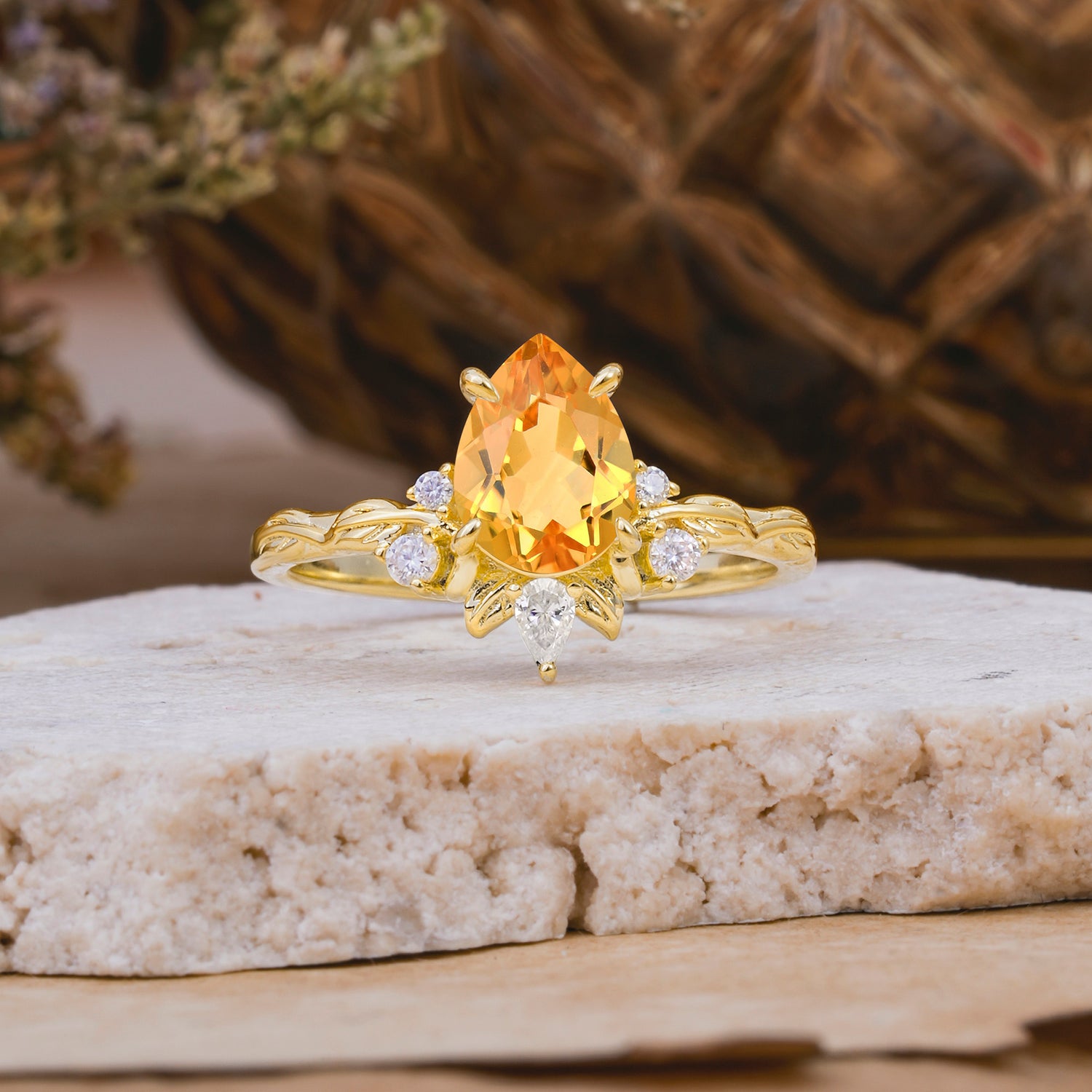 SR16996 Citrine Ring - Yellow-Gold
