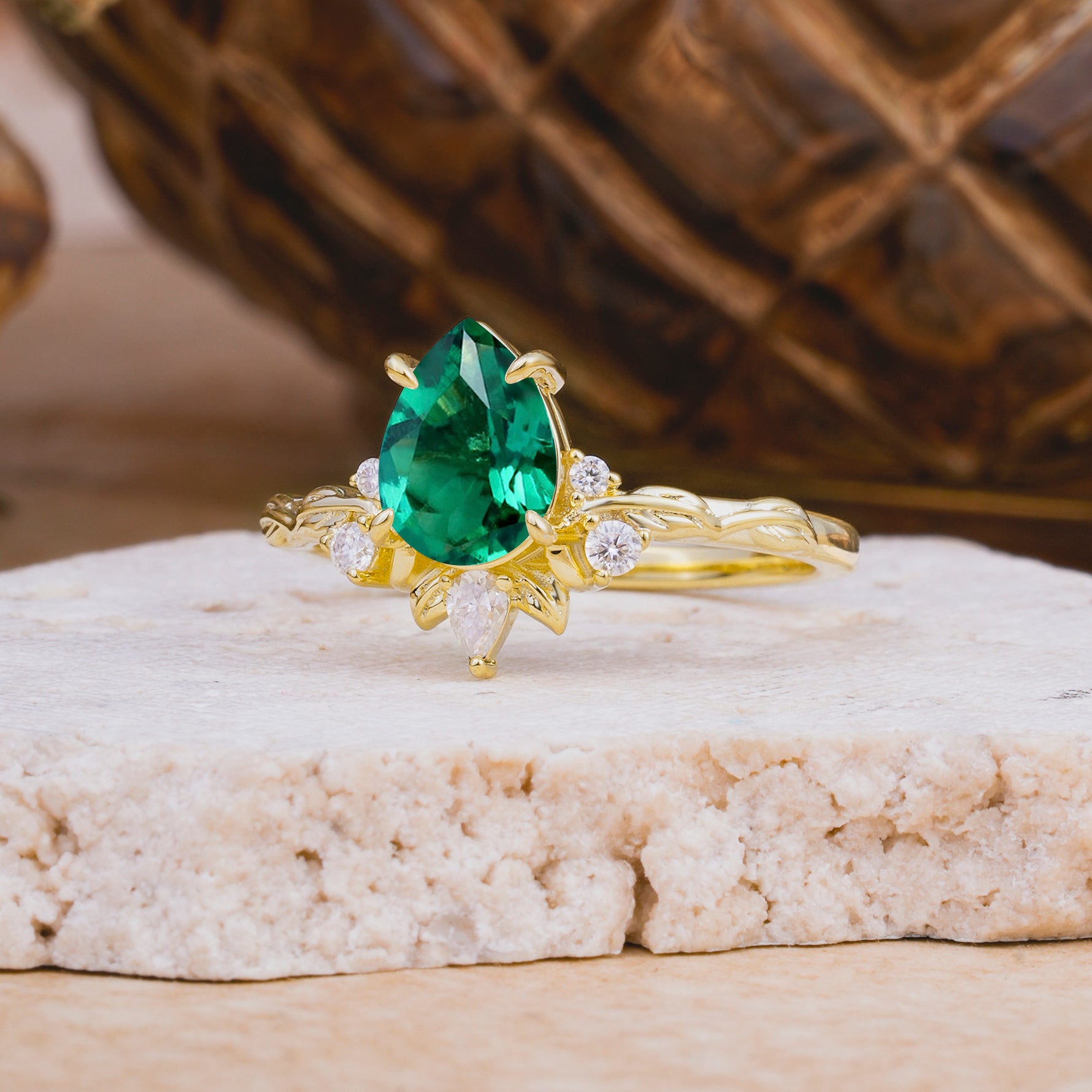SR16996 Emerald Ring - Rose-Gold