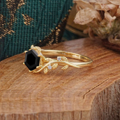 Luxury Nature-Inspired 6 Prong Hexagonal Black Onyx Engagement Ring