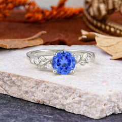 Heirloom-Grade 4 Prong Round Cut Sapphire Diamond Ring