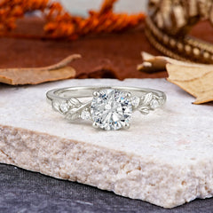 Heirloom-Grade Round Lab Diamond  Ring