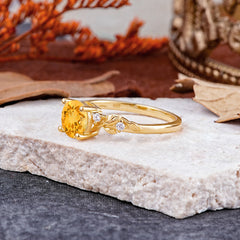 Heirloom-Grade 4 Prong Round Cut Citrine Ring