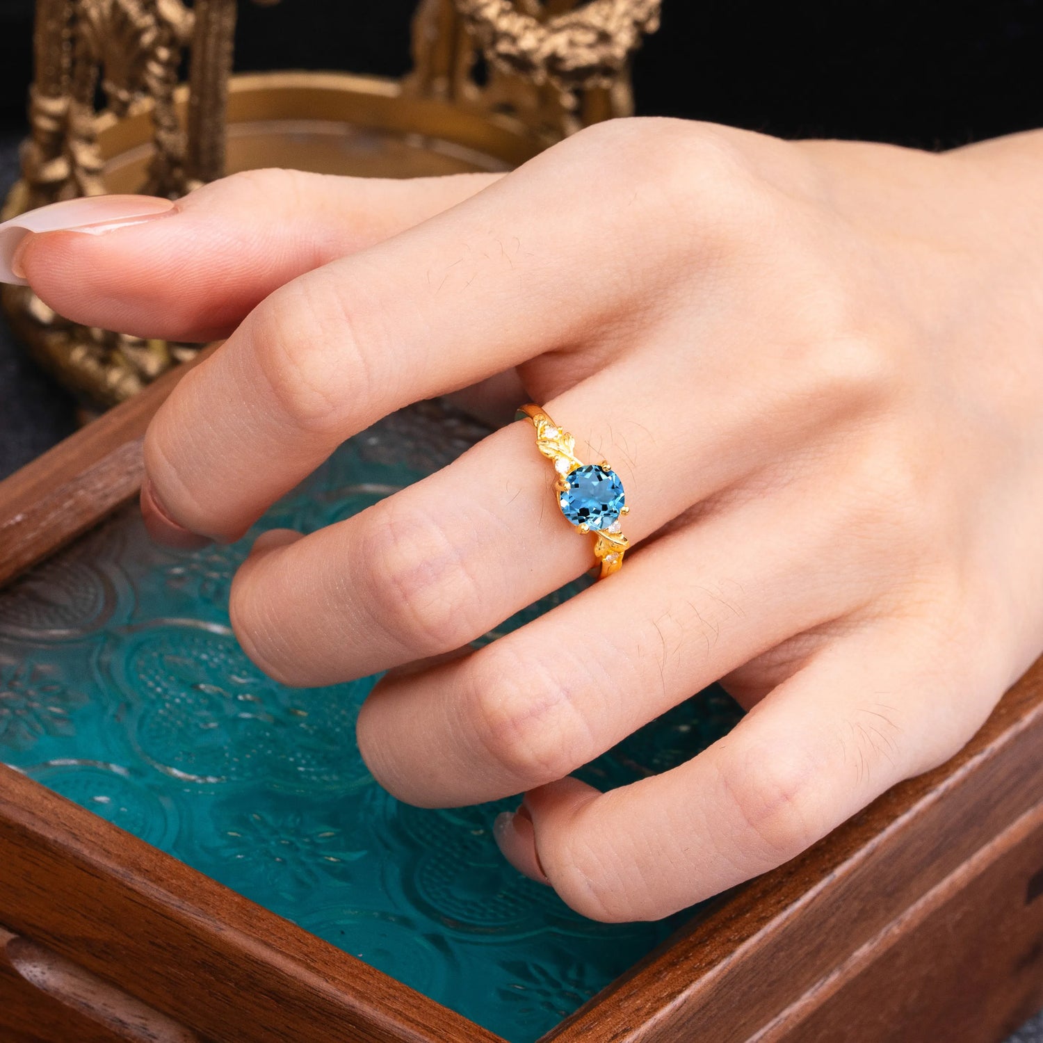 Heirloom-Grade 4 Prong Round Cut Aquamarine Engagement Ring