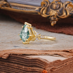Luxury Nature-Inspired Kite-Cut Natural Moss Agate Engagement Ring
