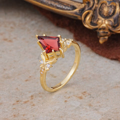Luxury Nature-Inspired Kite-Cut Natural Garnet Engagement Ring