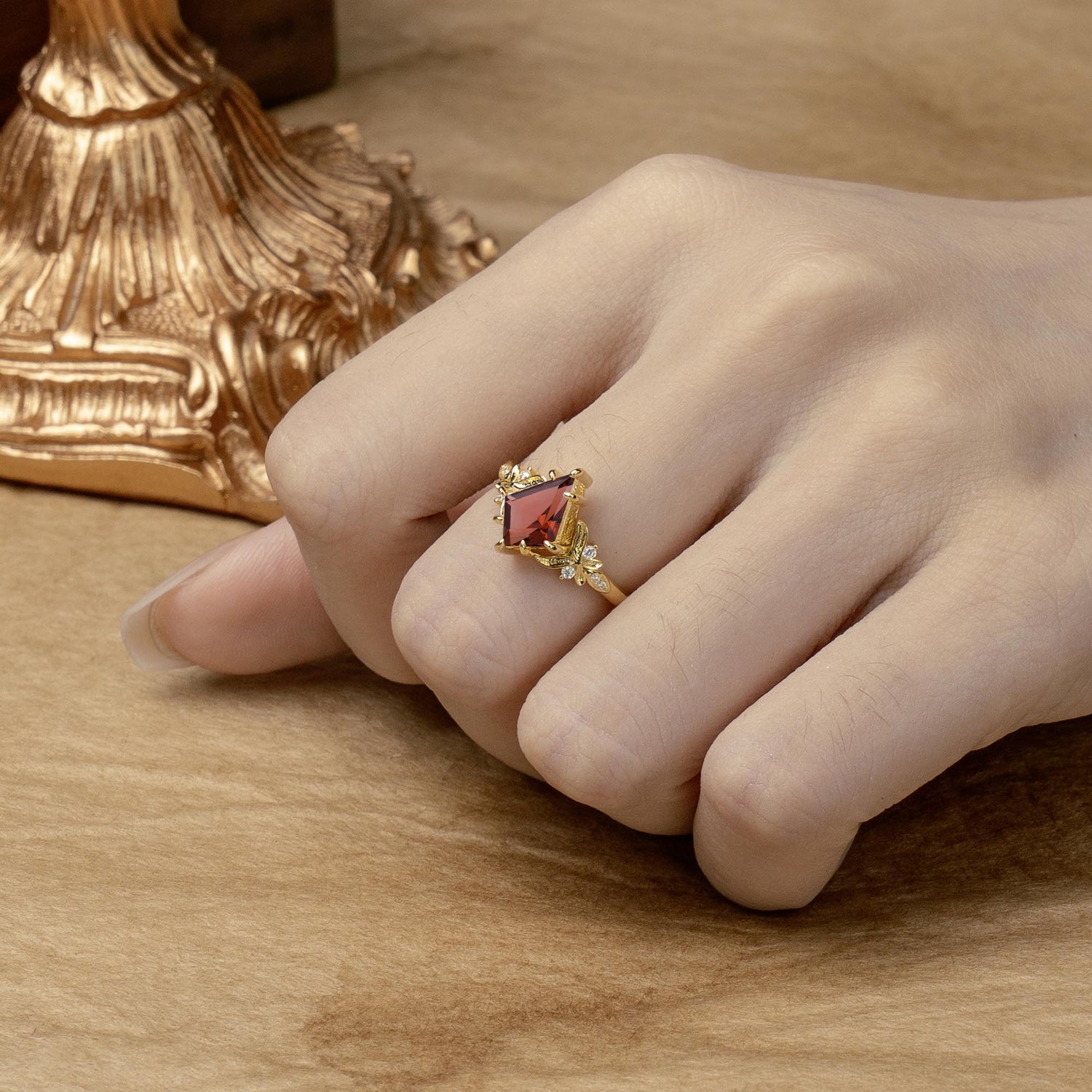 Luxury Nature-Inspired Kite-Cut Natural Garnet Engagement Ring - Romalar Jewelry