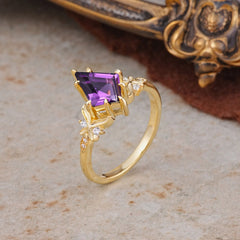 Luxury Nature-Inspired Kite-Cut Natural Amethyst Engagement Ring