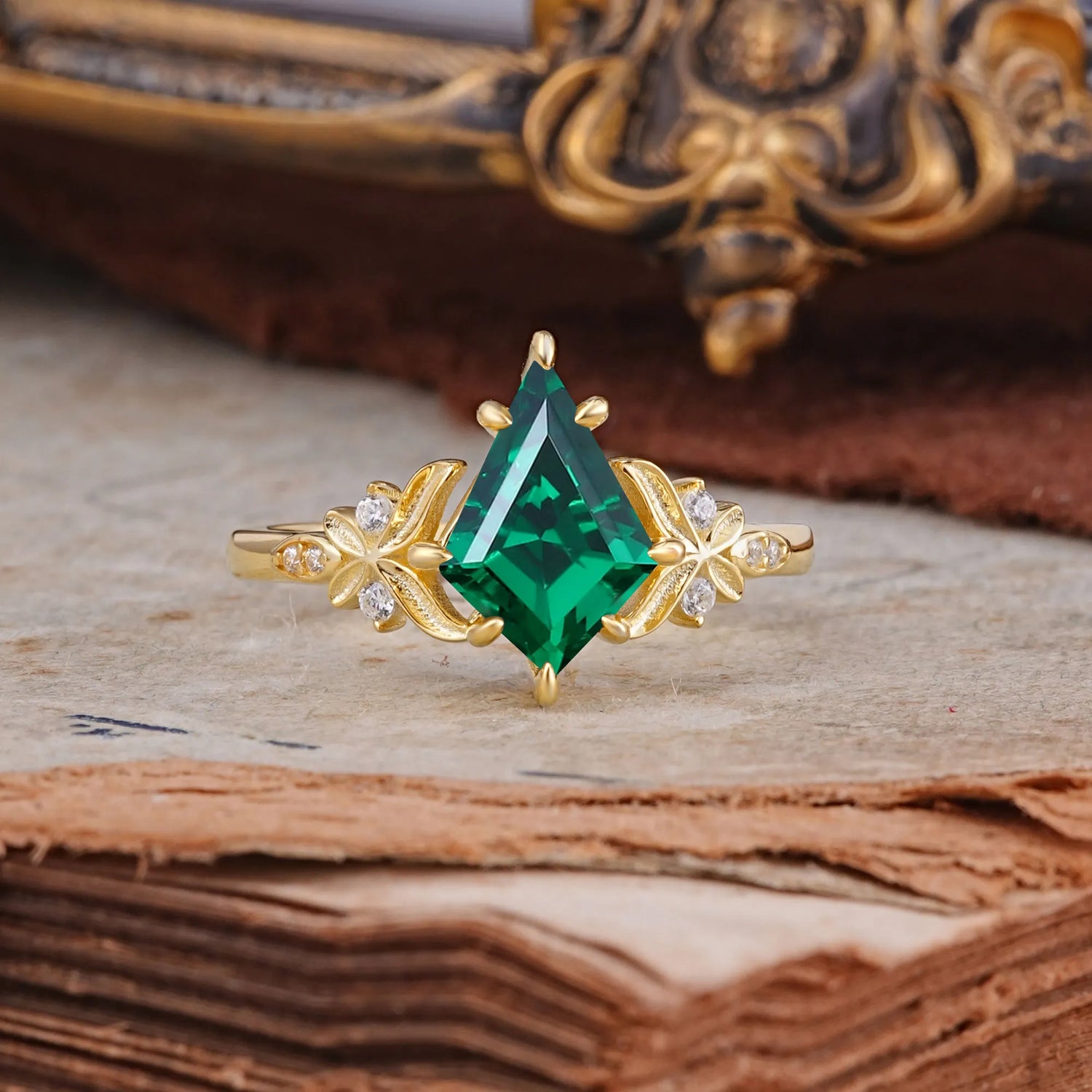 Luxury Nature-Inspired Kite-Cut Emerald Engagement Ring - Romalar Jewelry