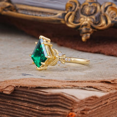Luxury Nature-Inspired Kite-Cut Emerald Engagement Ring