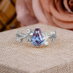 Nature Inspired 4 Prong Coffin-Cut Alexandrite Engagement Ring