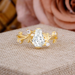Nature Inspired 4 Prong Coffin-Cut Lab Diamond Engagement Ring