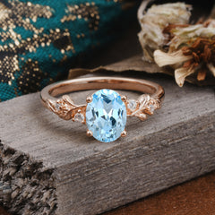 4 Prong Oval Aquamarine Gold Ring for Timeless Love