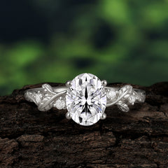 Oval Moissanite Gold Ring for Timeless Love