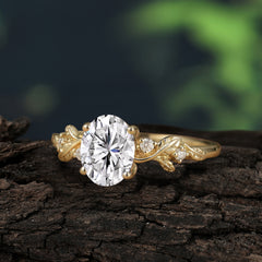 Oval Moissanite Gold Ring for Timeless Love