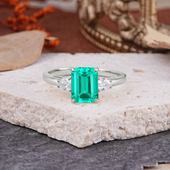 Vintage - Style 4 Prong Emerald Cut Emerald Ring