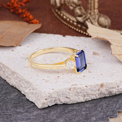 Vintage - Style 4 Prong Emerald Cut Tanzanite Ring