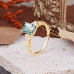 Vintage - Style 4 Prong Emerald Cut Natural Moss Agate Ring