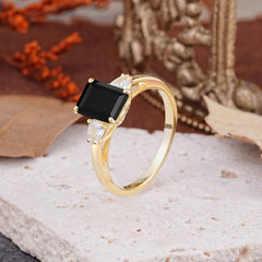 Vintage - Style 4 Prong Emerald Cut Black Onyx Ring