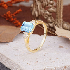 Vintage - Style 4 Prong Emerald Cut Aquamarine Ring