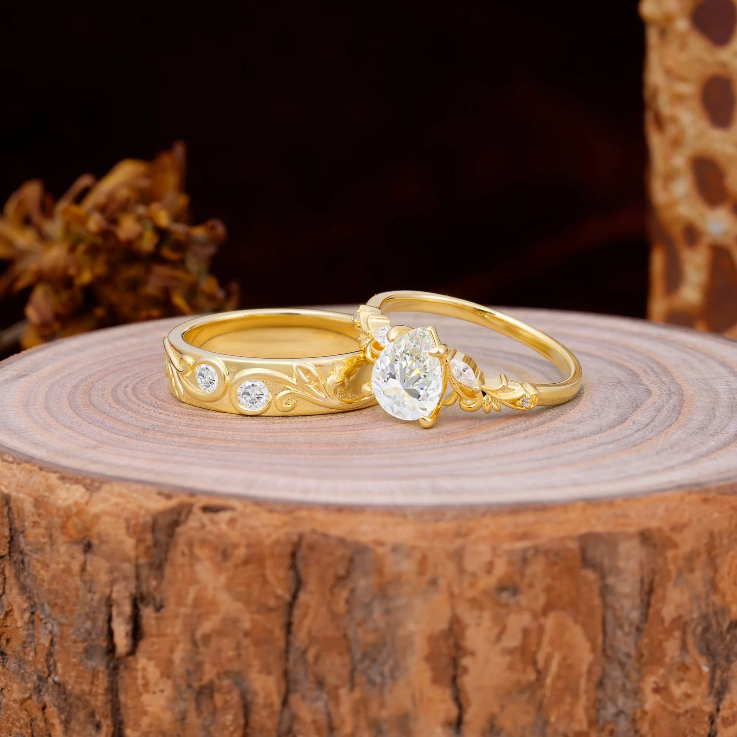 Nature Inspired  Luxurious 4-Prong Pear-Cut Moissanite Engagement Couple Rings