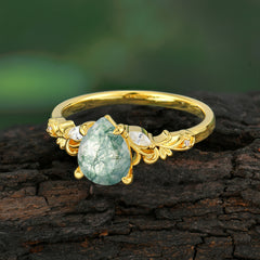 Romantic 4-prong pear-cut Natural Moss Agate engagement ring