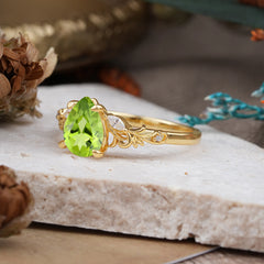 Romantic 4-Prong Pear-Cut Peridot Engagement Ring