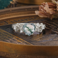 Woodland 4 Prong Heart Moss Agate Wedding Ring