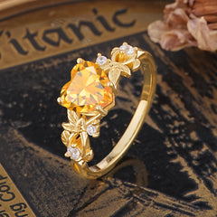 Woodland 4 Prong Heart Citrine Wedding Ring