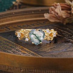 Woodland 4 Prong Heart Moss Agate Wedding Ring