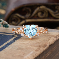 Romantic Heart Shape Natural Aquamarine Engagement Ring