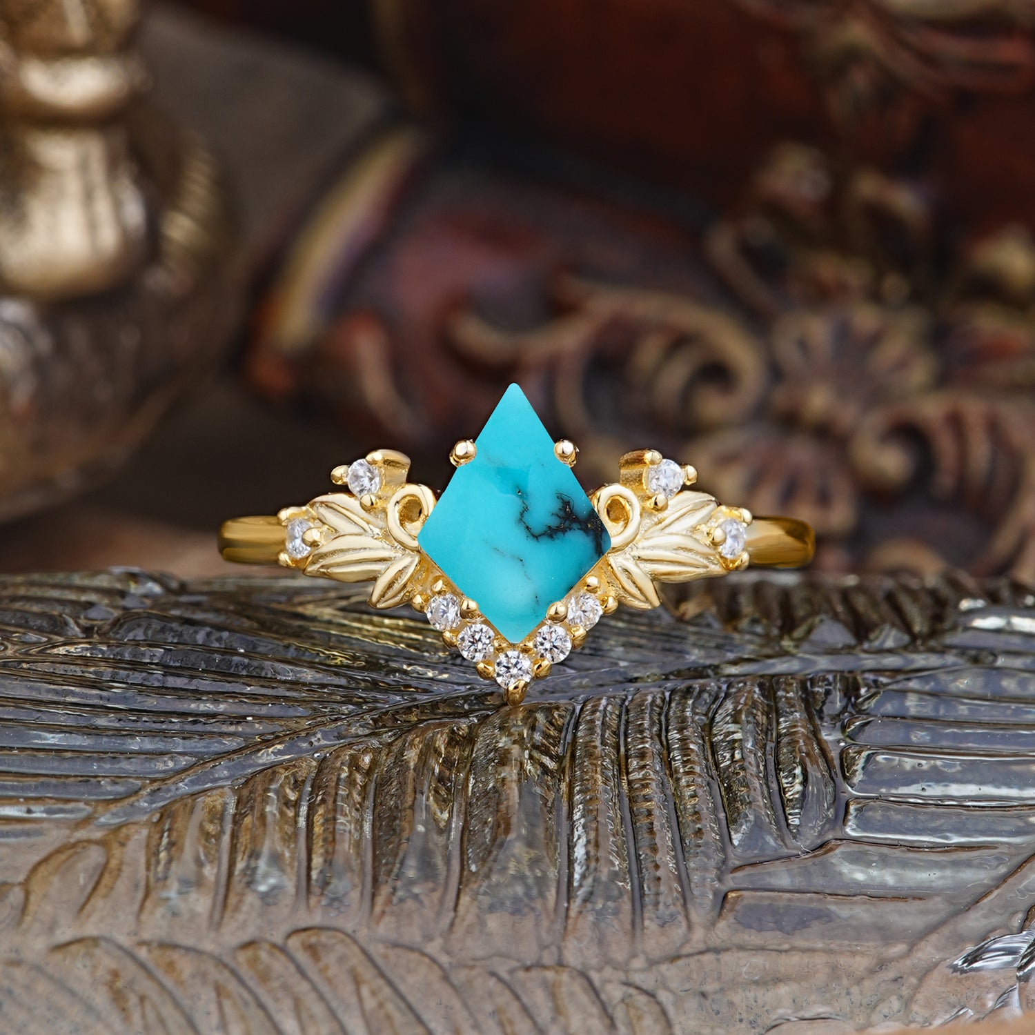 Luxury Nature-Inspired 4-Prong Kite-Cut Natural Turquoise Engagement Ring