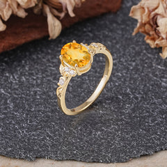 Retro Nature-Inspired 4-Prong Oval-Cut Citrine Engagement Ring