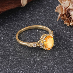 Retro Nature-Inspired 4-Prong Oval-Cut Citrine Engagement Ring