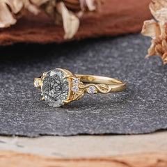 Retro Nature-Inspired 4-Prong Oval-Cut Black Rutilated Quartz Engagement Ring