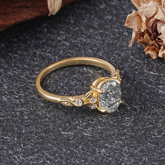 Retro Nature-Inspired 4-Prong Oval-Cut Black Rutilated Quartz Engagement Ring
