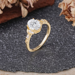 Retro Nature-Inspired 4-Prong Oval-Cut Lab Diamond Engagement Ring