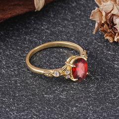 Retro Nature-Inspired 4-Prong Oval-Cut Garnet Engagement Ring