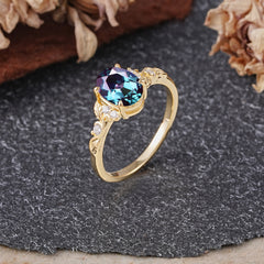 Retro Nature-Inspired 4-Prong Oval-Cut Alexandrite Engagement Ring