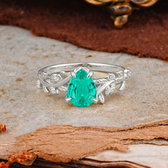 Nature-Inspired Vine-Entwined 4-Prong Teardrop-Cut Emerald Engagement Ring