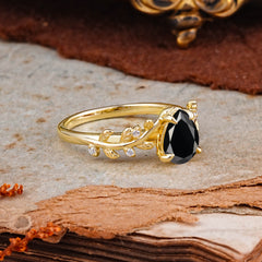 Nature-Inspired Vine-Entwined 4-Prong Teardrop-Cut Black Onyx Engagement Ring
