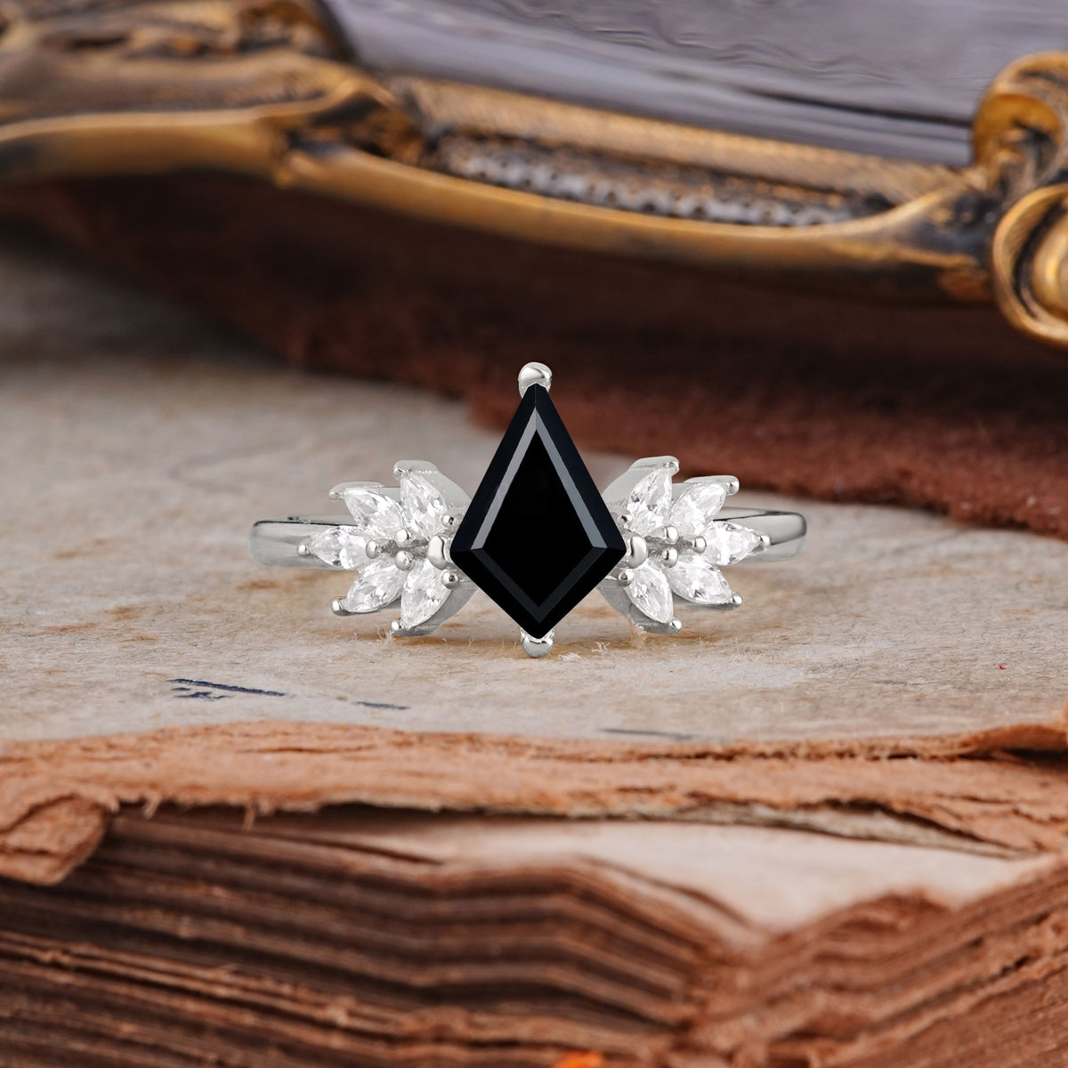 SR17017 Black Onyx Ring - Additional view