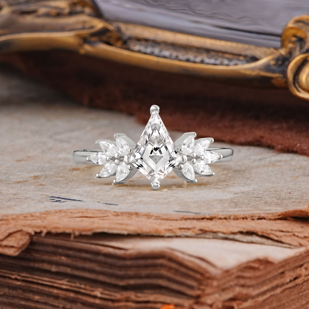 SR17017 Lab Diamond Ring - Additional view