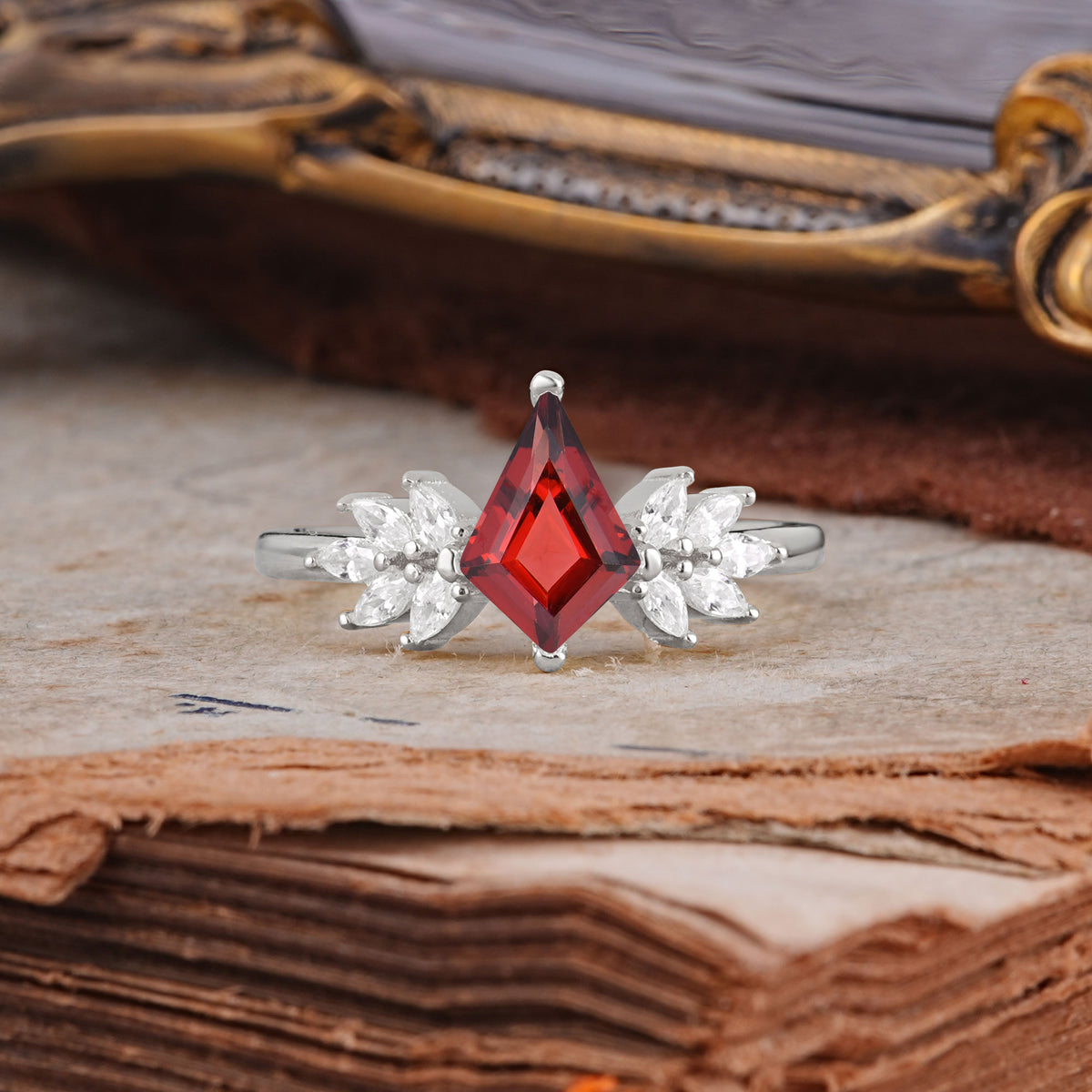 SR17017 Garnet Ring - Additional view
