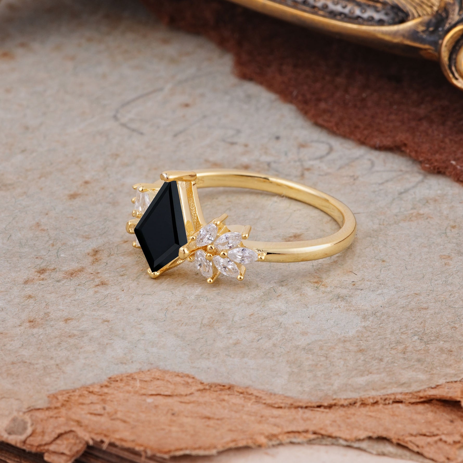 SR17017 Black Onyx Ring - Additional view